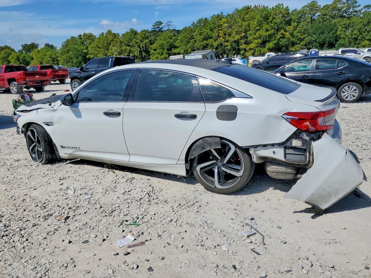 2018 Honda Accord Sport - Image 2