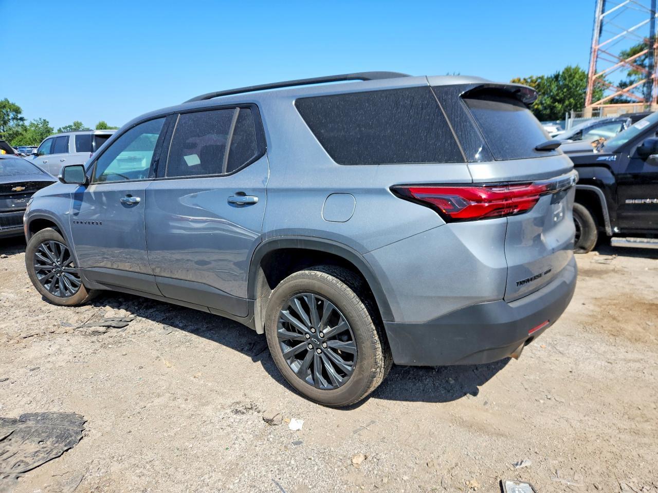 2023 Chevrolet Traverse Rs - Фото 2