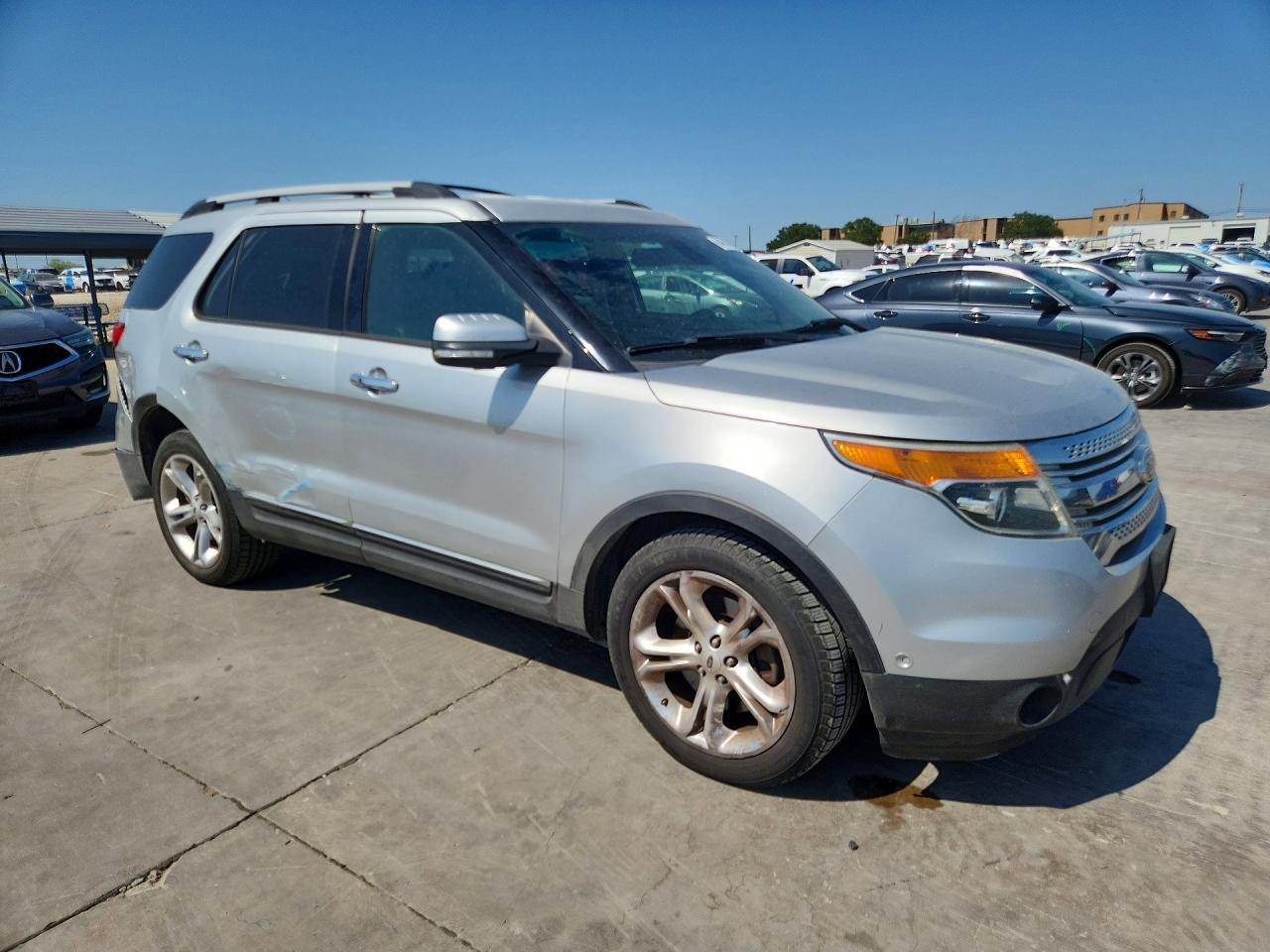 2014 Ford Explorer Limited - Image 4