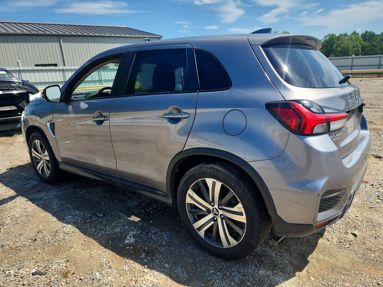 2020 Mitsubishi Outlander Sport Es - Фото 2
