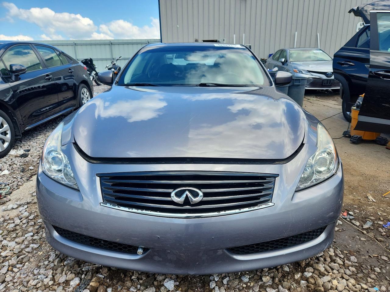 2009 Infiniti G37 Coupe X - Image 5