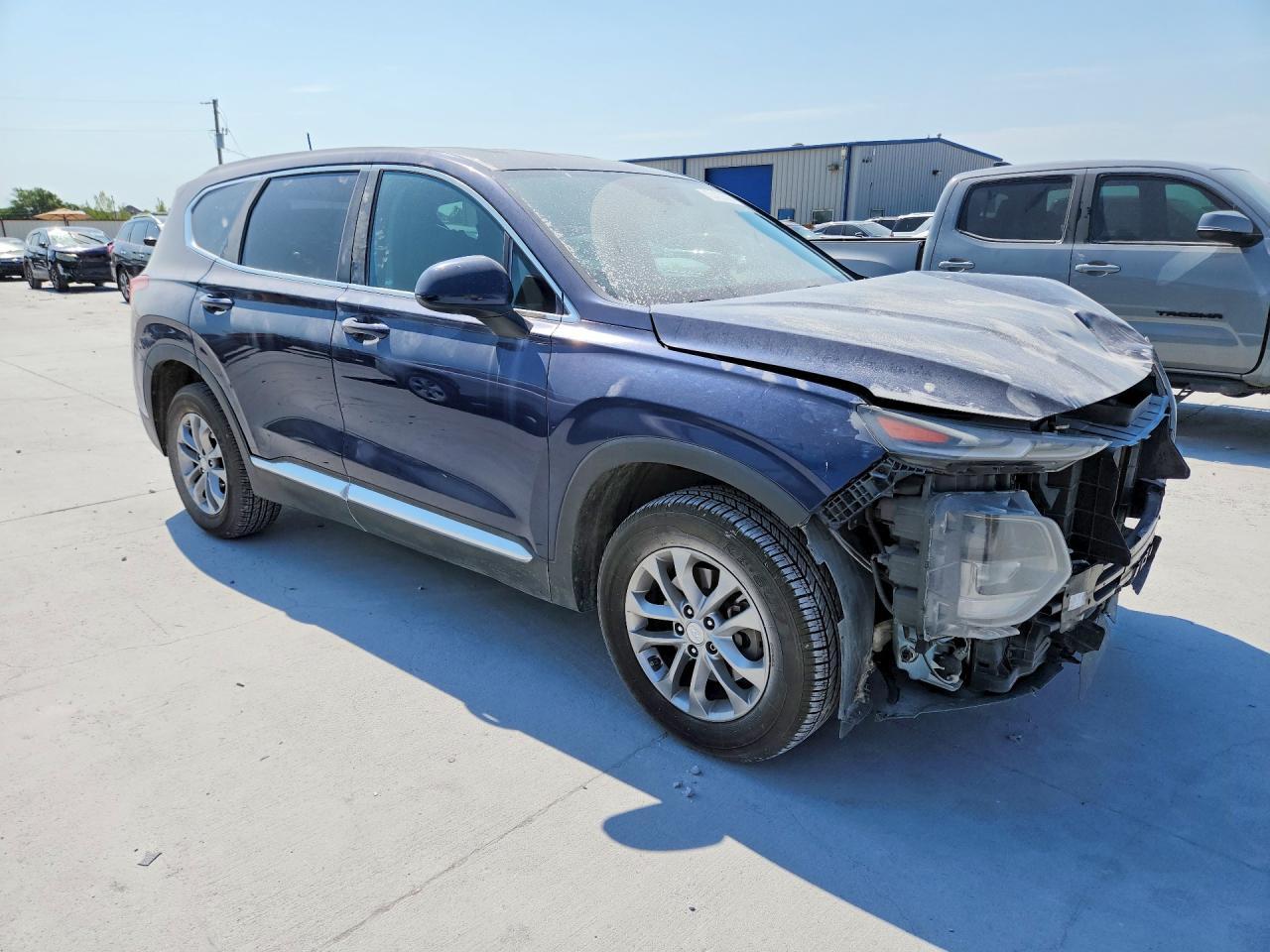 2019 Hyundai Santa Fe Se - Image 4
