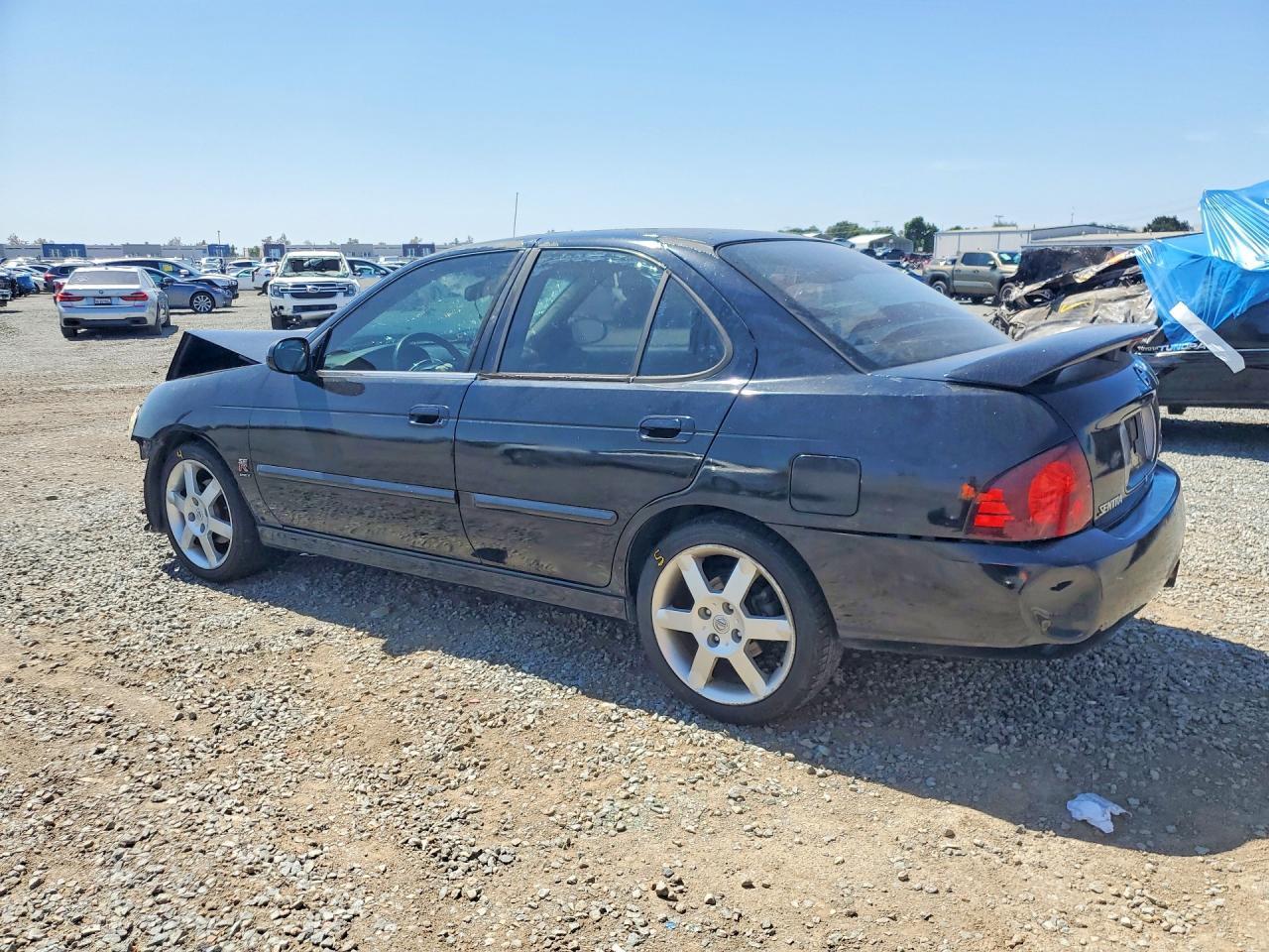 2004 Nissan Sentra 2.5S - Фото 2