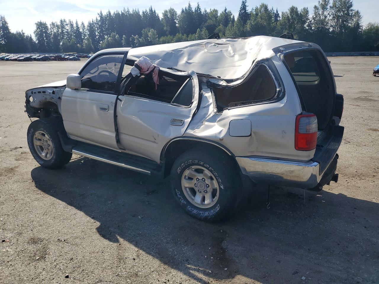 1997 Toyota 4Runner Sr5 - Image 2