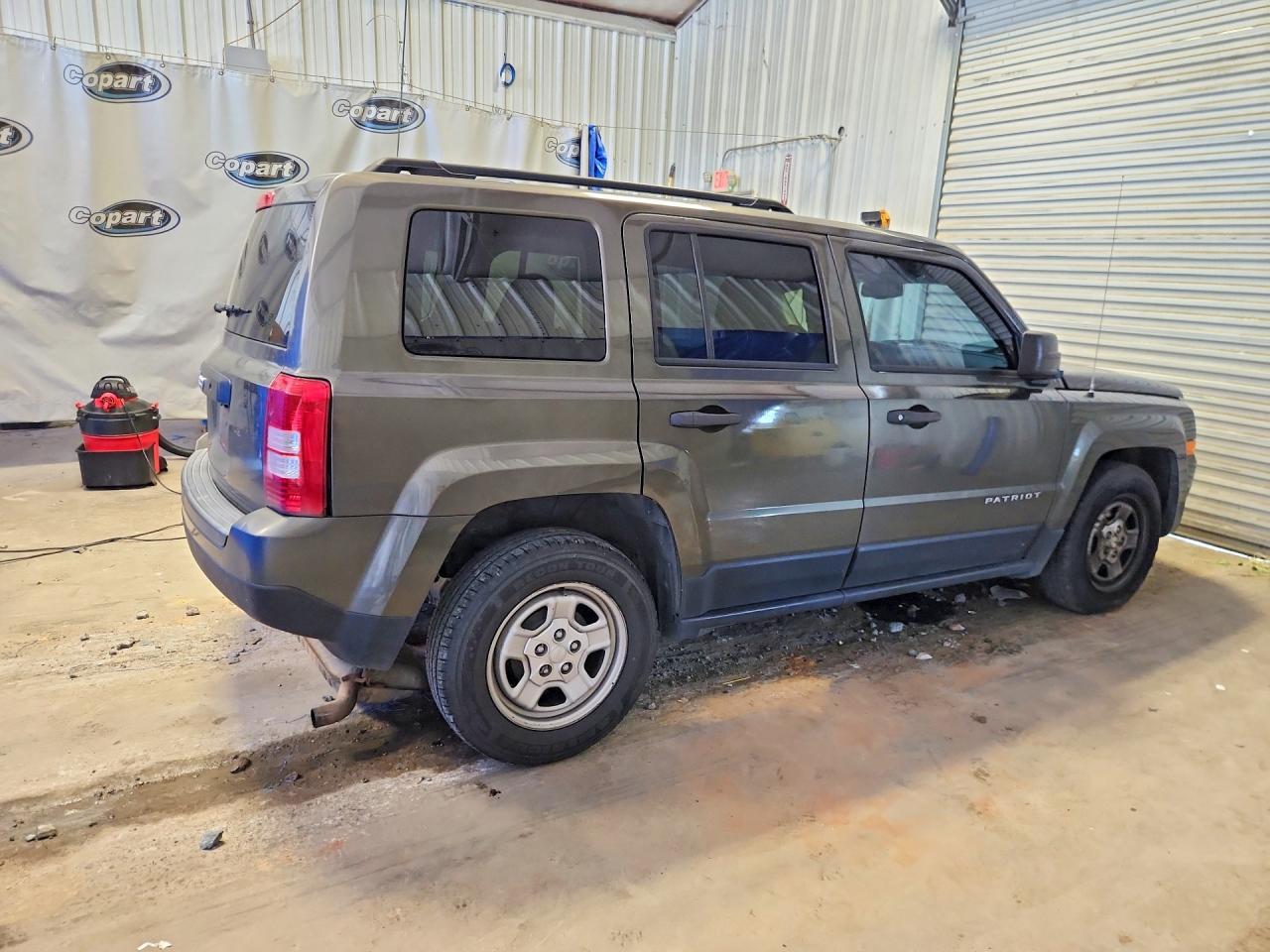 2016 Jeep Patriot Sport - Фото 3
