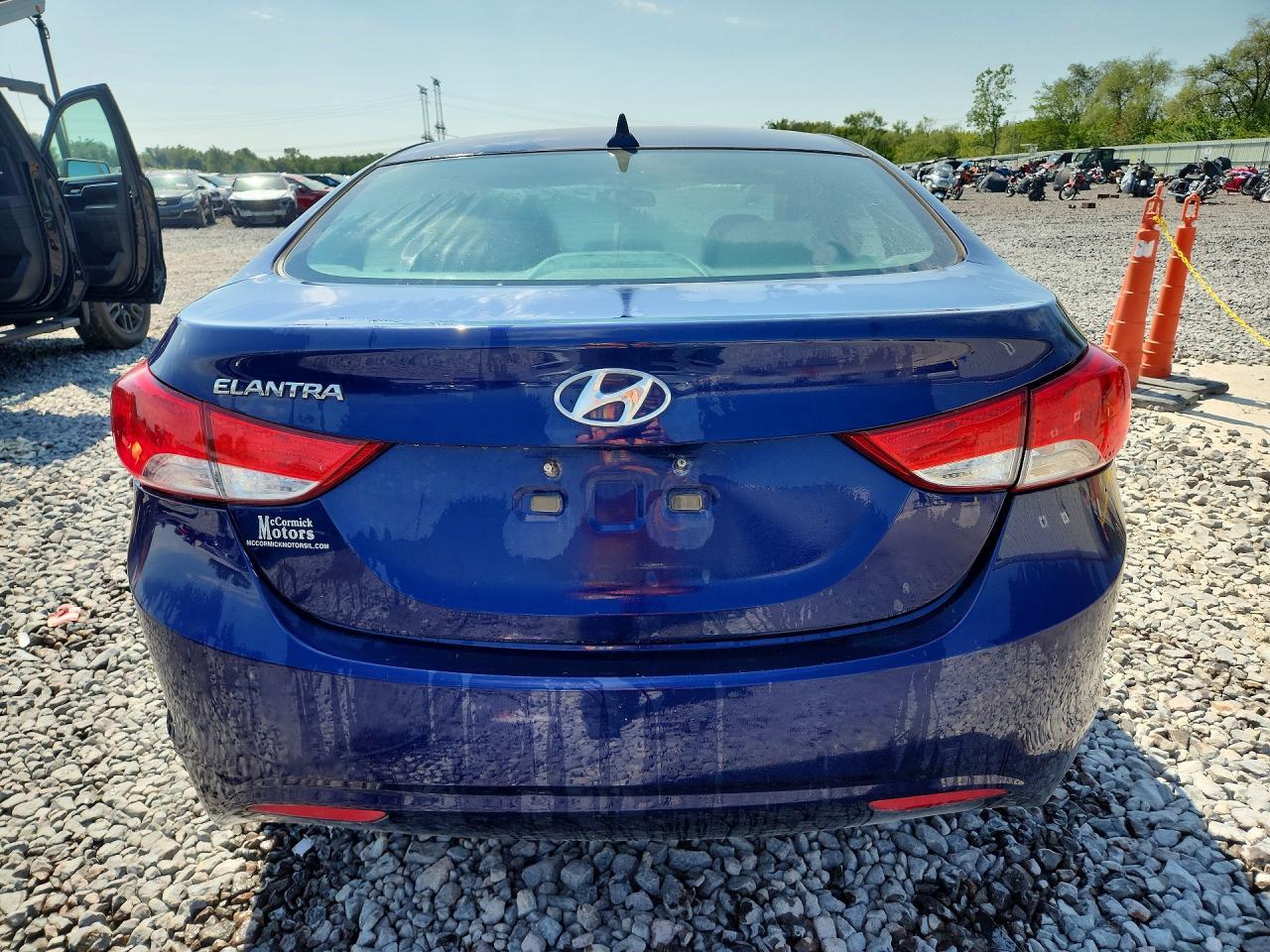 2013 Hyundai Elantra Gls - Фото 6