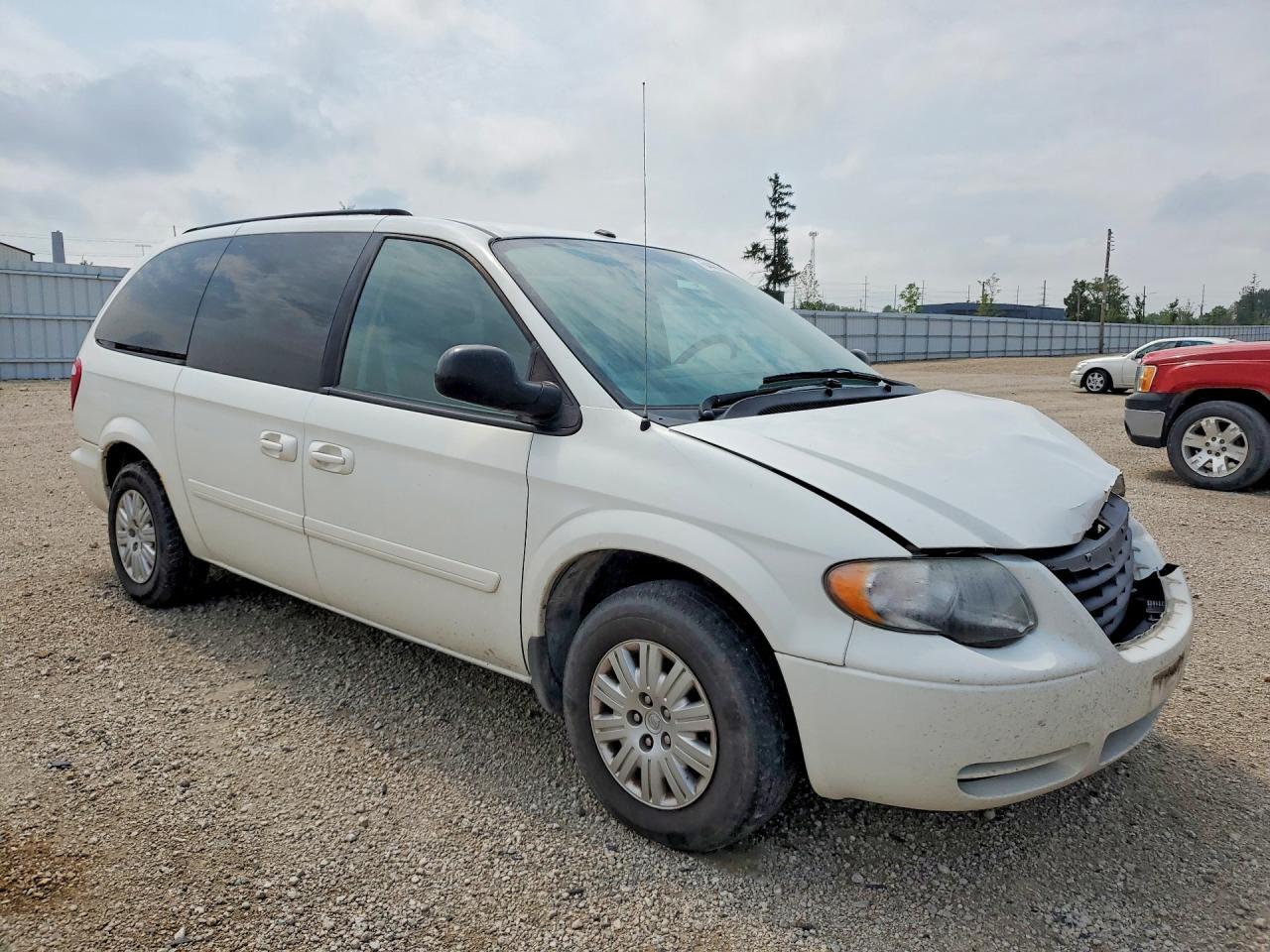 2007 Chrysler Town & Country Lx - Фото 4
