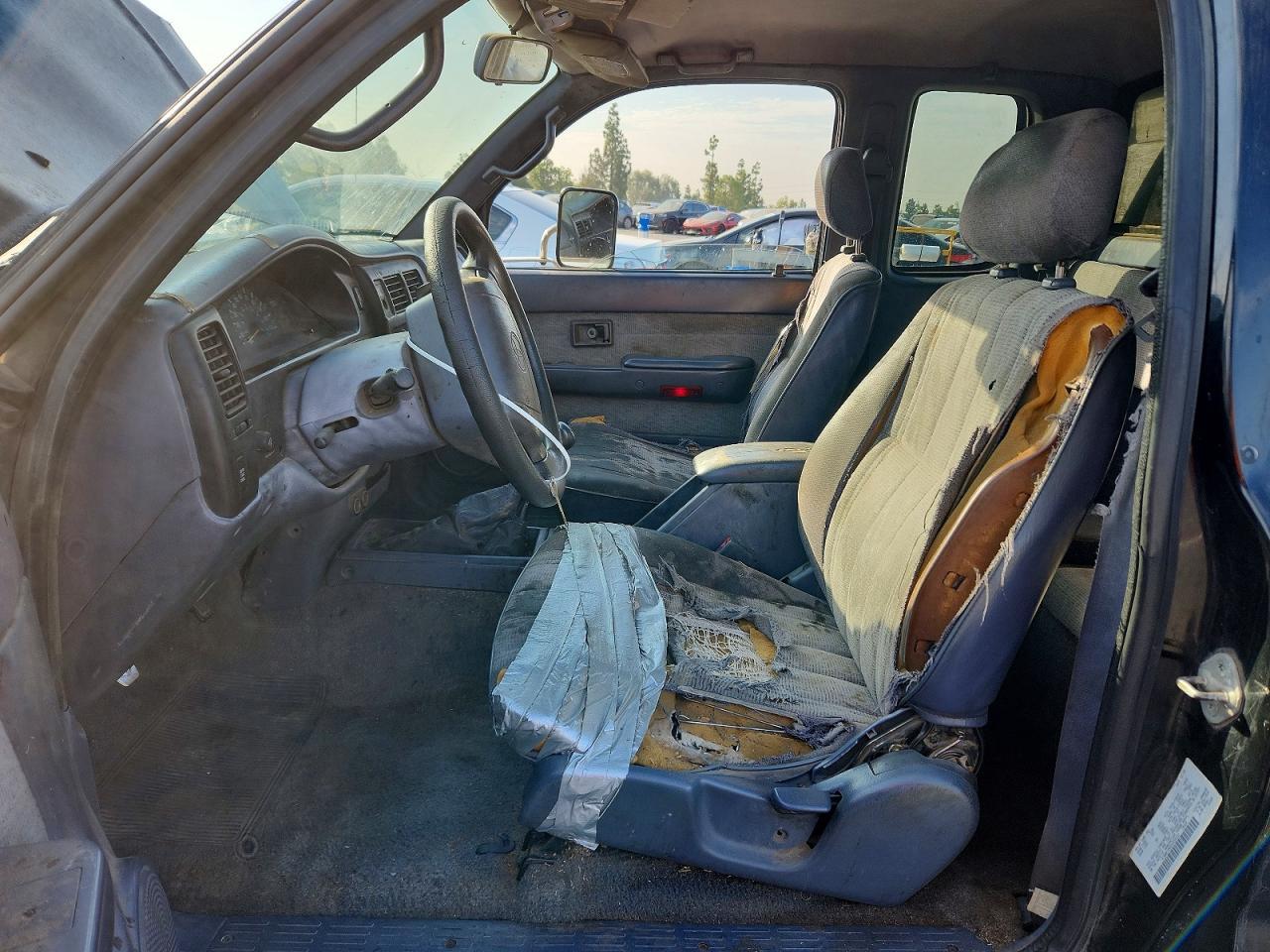 1999 Toyota Tacoma V6 - Фото 7