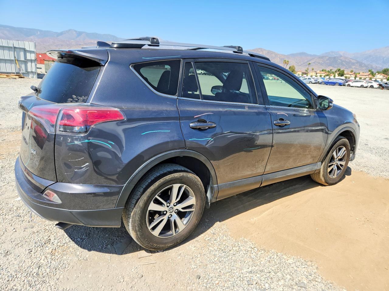 2018 Toyota Rav4 Xle - Фото 3