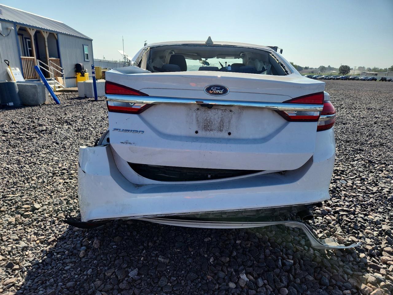 2017 Ford Fusion S - Фото 6