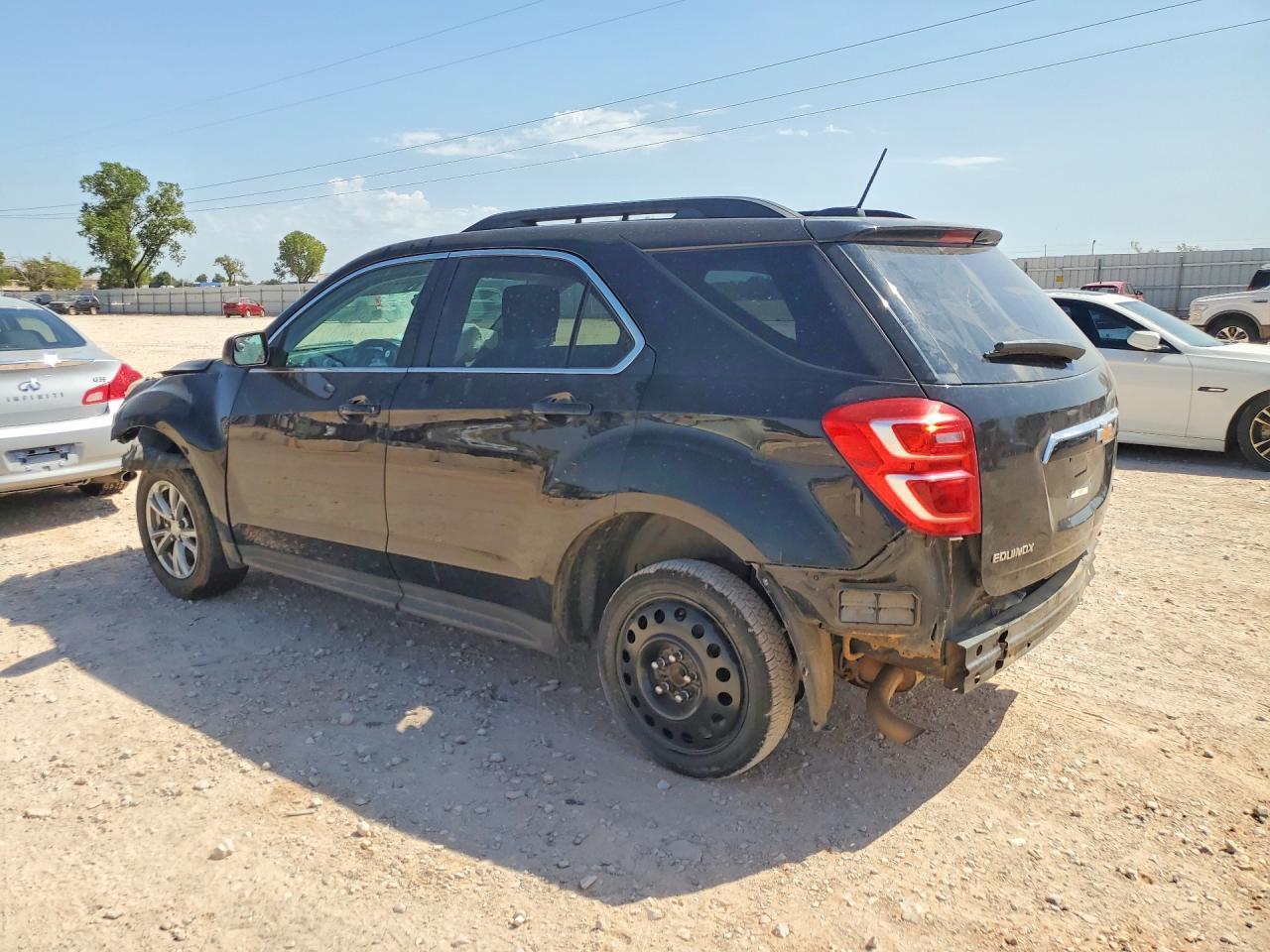 2017 Chevrolet Equinox - Фото 2