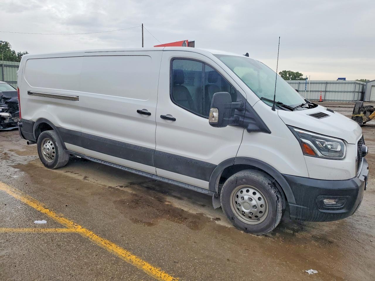 2024 Ford Transit T-150 Delivery Van - Фото 4