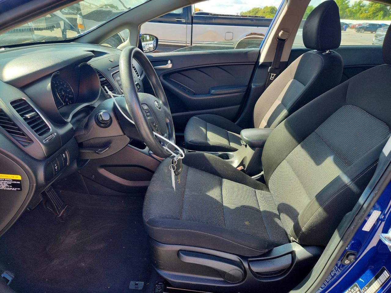 2017 Kia Forte Lx - Image 7