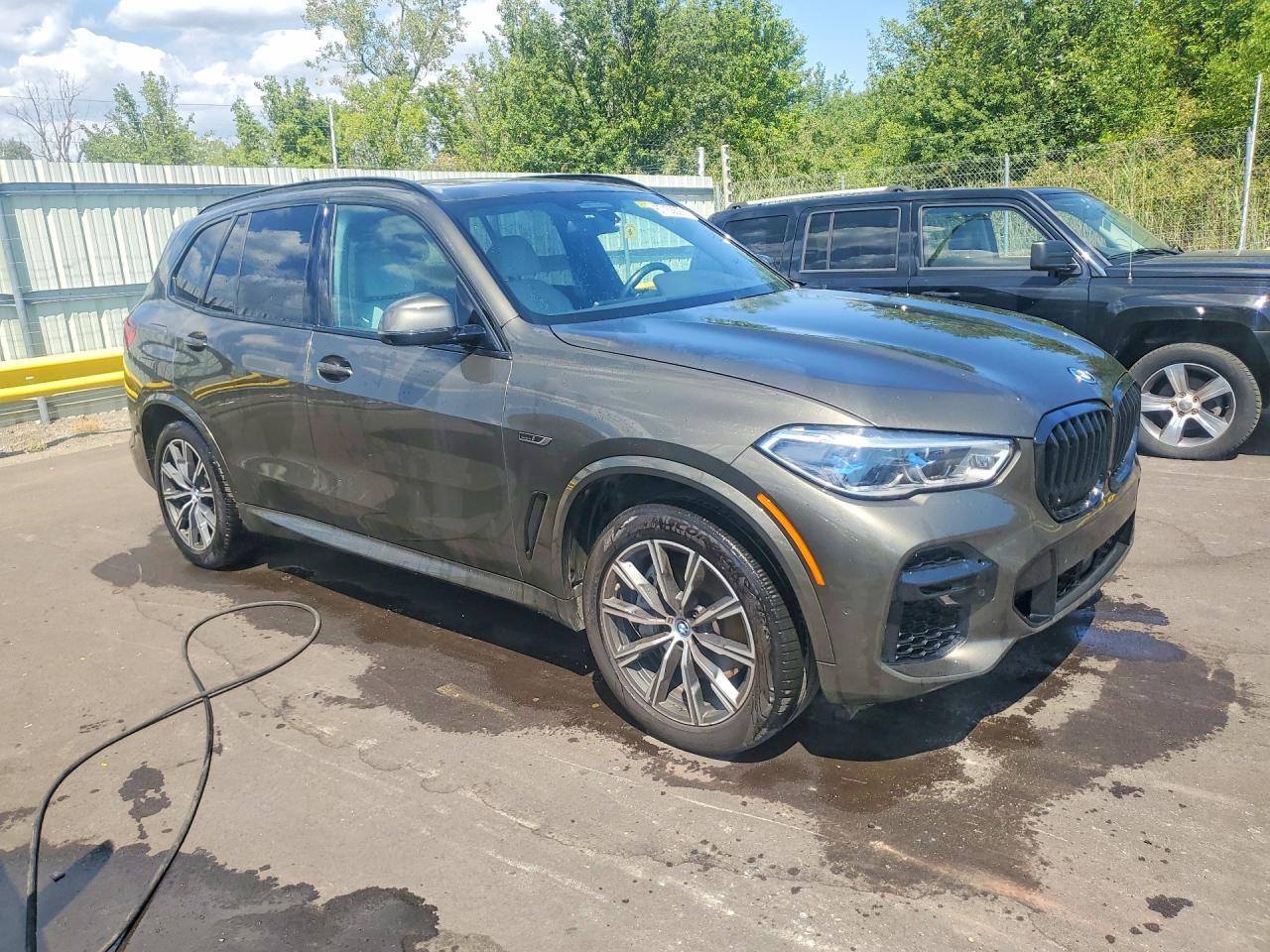 2023 BMW X5 xDrive45E - Фото 4
