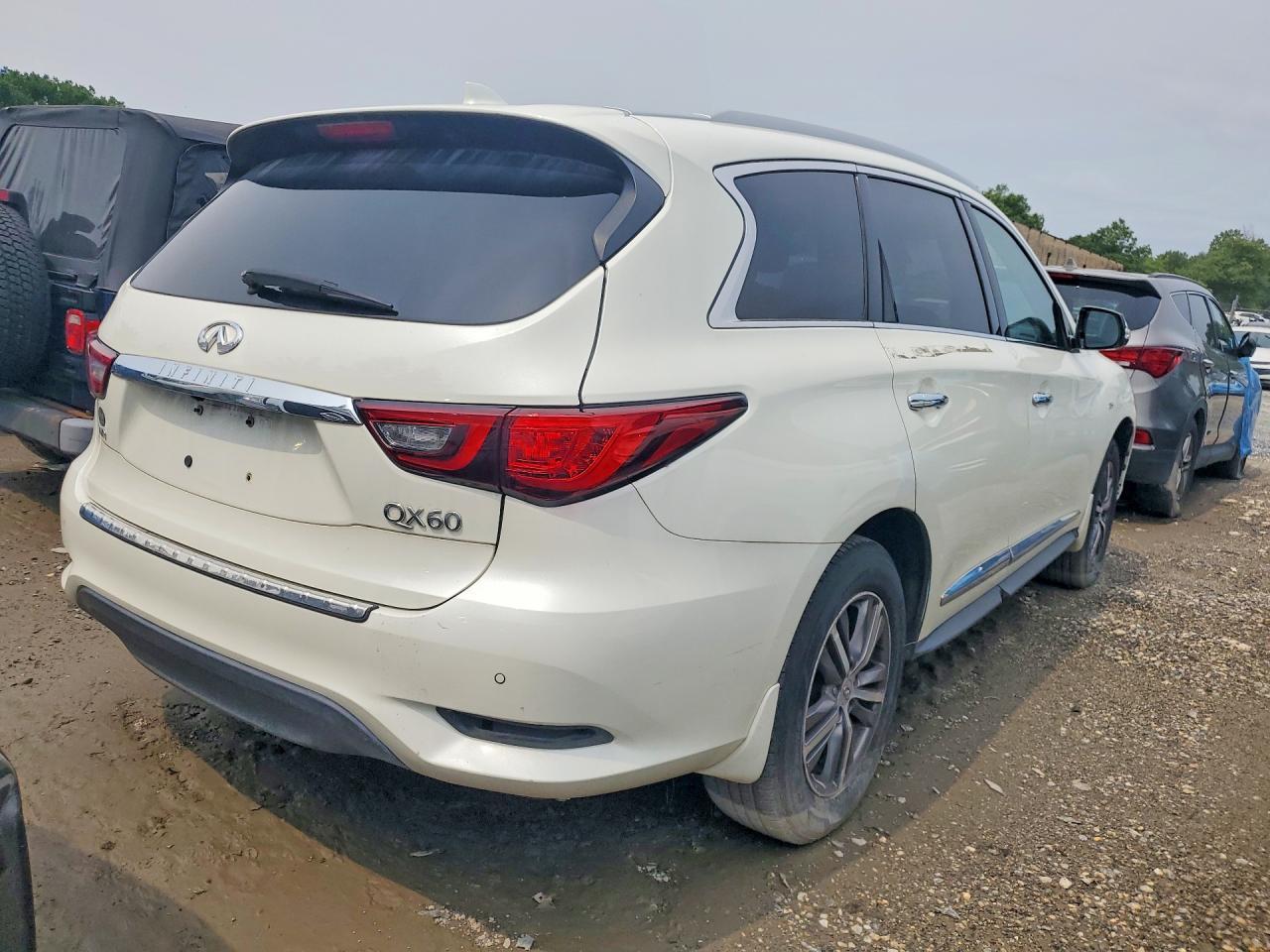 2020 Infiniti Qx60 Luxe - Image 3