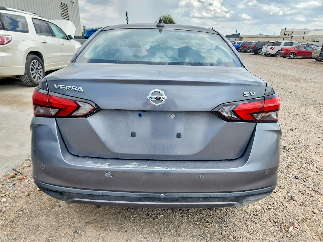 2020 Nissan Versa Sv - Фото 6