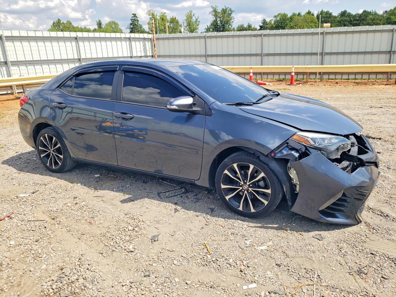 2019 Toyota Corolla Se - Фото 4