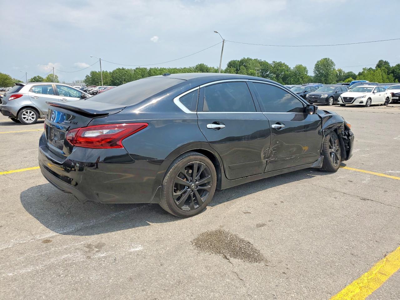 2018 Nissan Altima 2.5 Sr - Фото 3