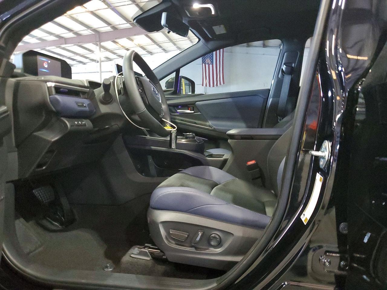 2026 Subaru Solterra Limited Xt - Фото 7