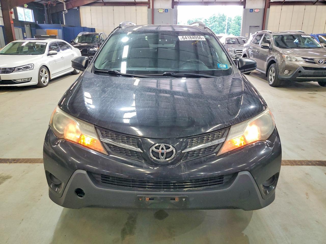 2014 Toyota Rav4 Le - Image 5