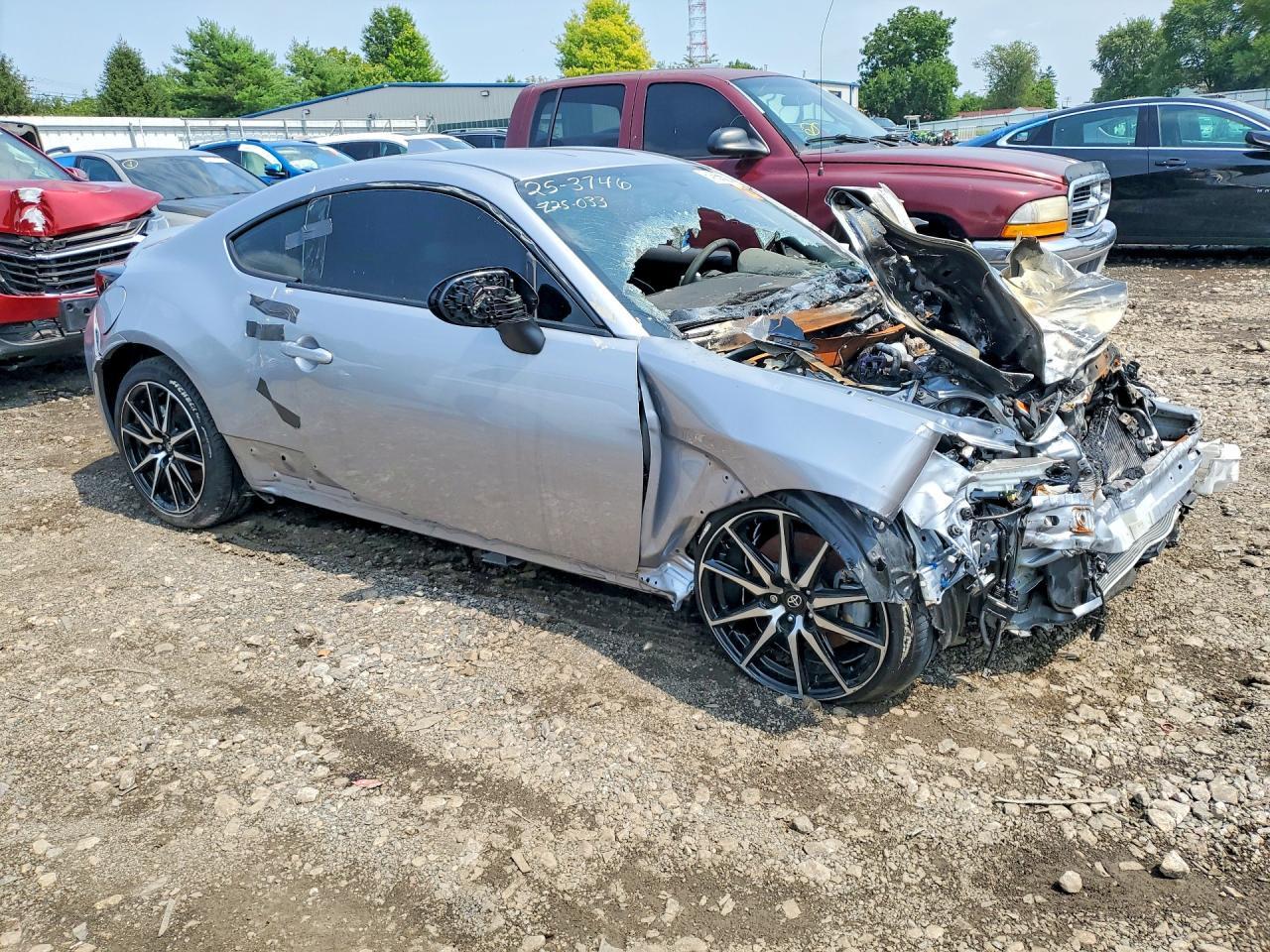 2025 Toyota Gr86 Base - Фото 4