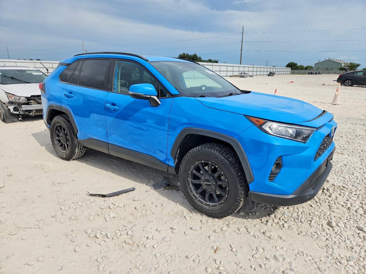 2019 Toyota Rav4 Xle - Фото 4