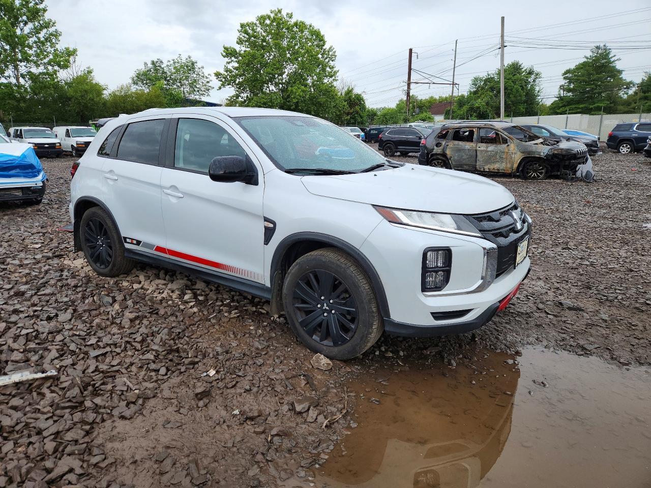 2024 Mitsubishi Outlander Sport S/Se - Image 4