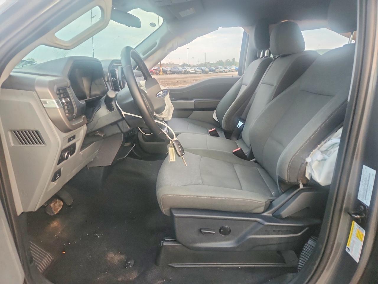 2025 Ford F150 Xlt - Фото 7