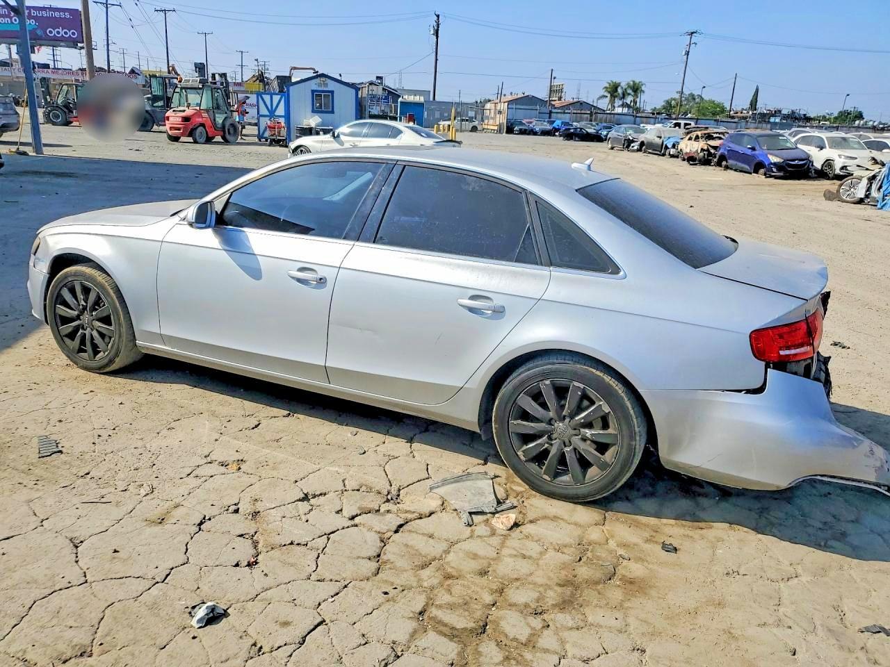 2012 Audi A4 Premium - Фото 2