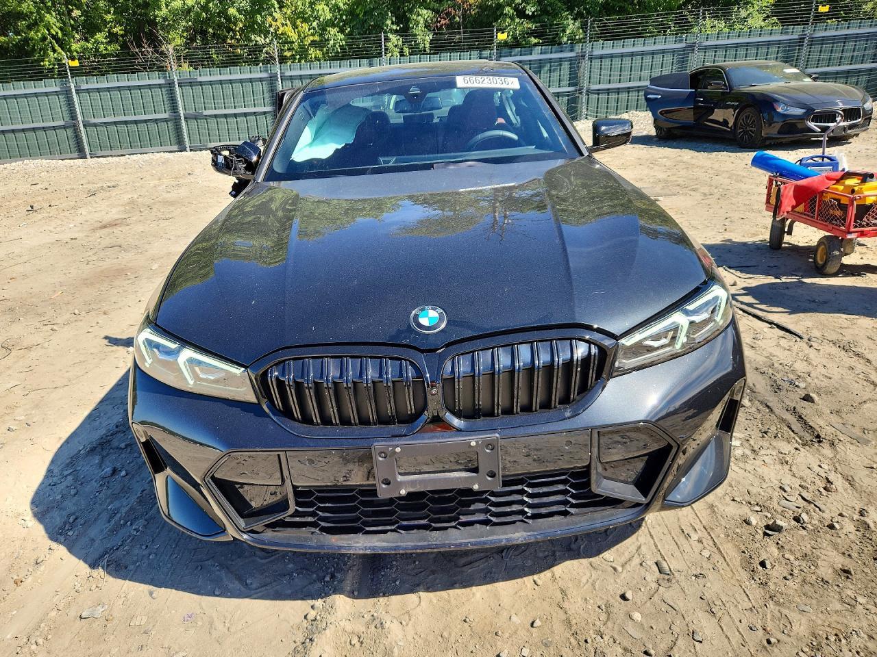 2026 BMW 330Xi - Фото 5