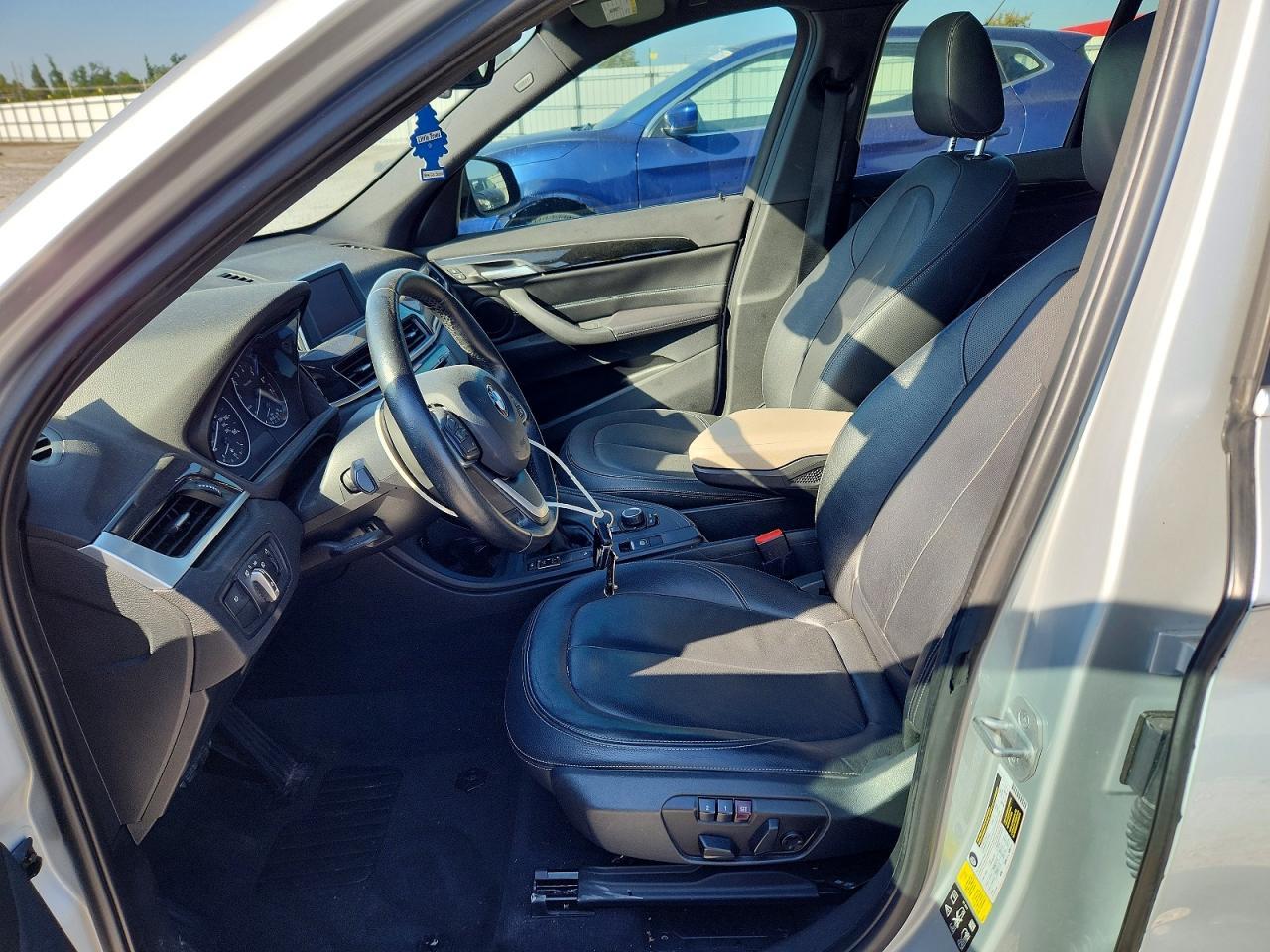 2018 BMW X1 xDrive28I - Фото 7