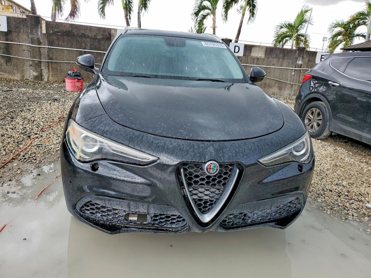 2018 Alfa Romeo Stelvio - Image 5