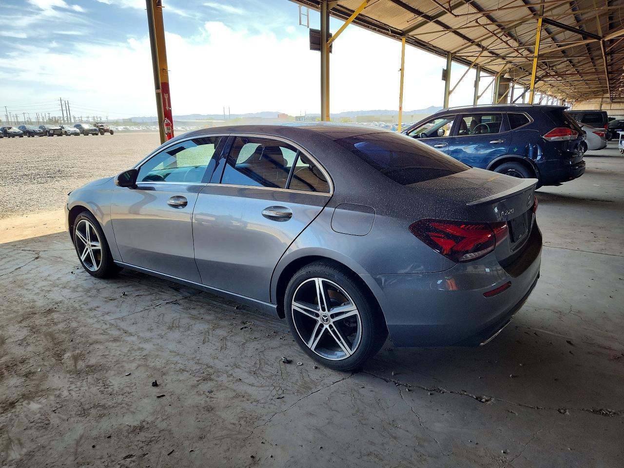 2019 Mercedes-Benz A 220 - Фото 2