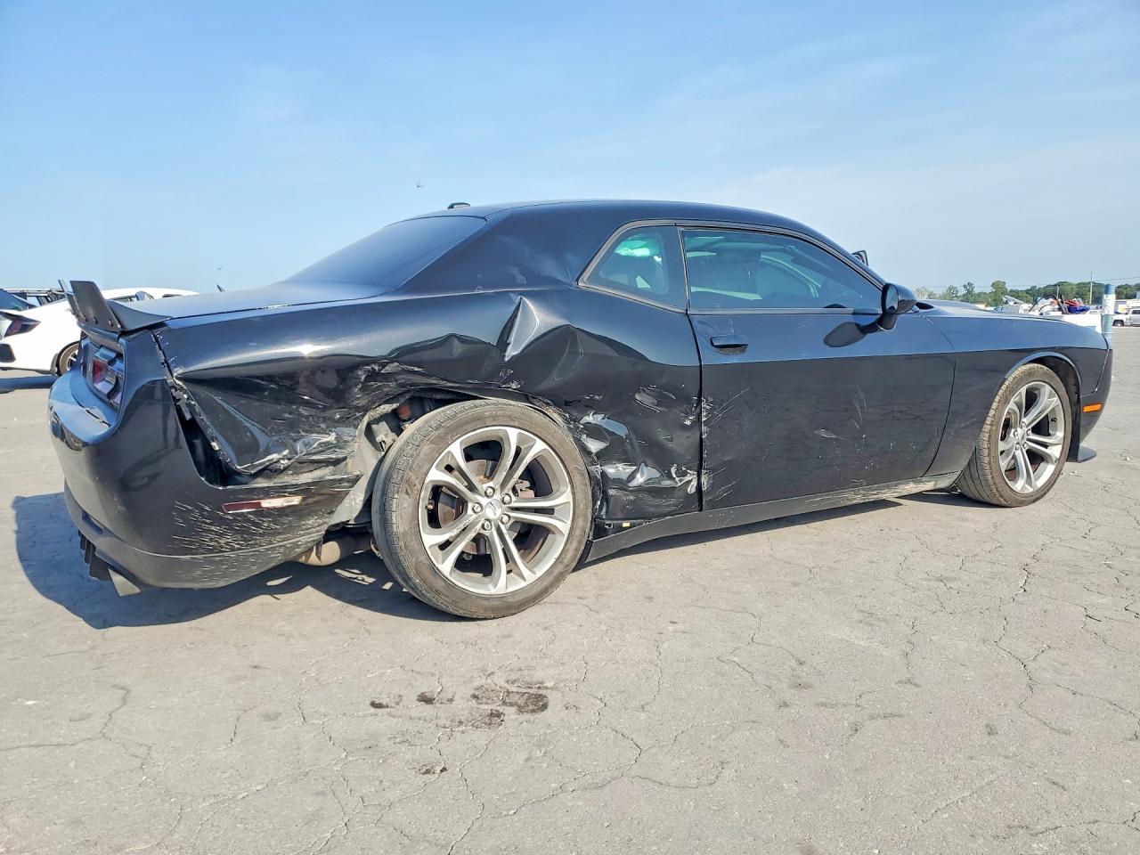 2019 Dodge Challenger R/T - Image 3