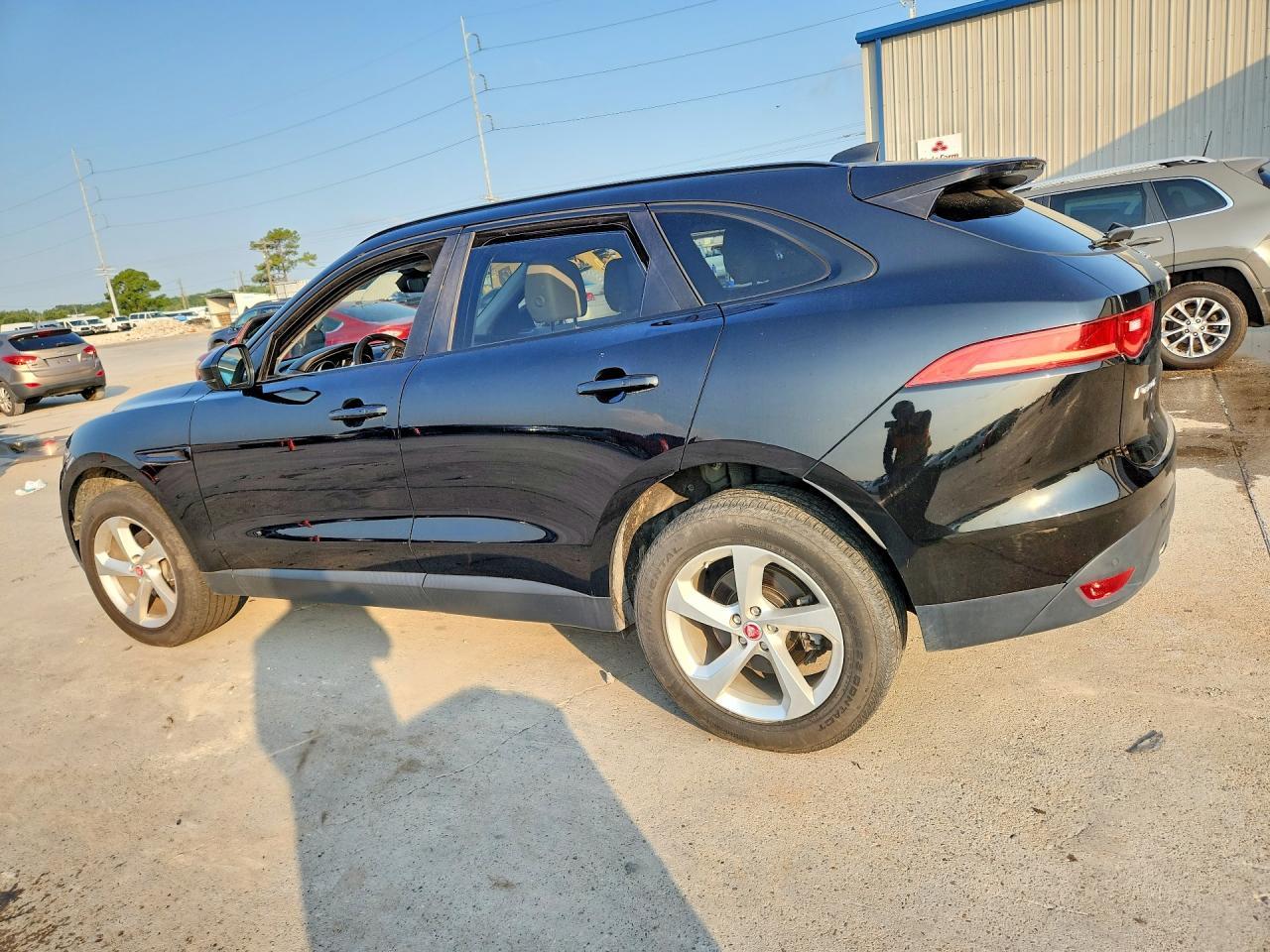 2020 Jaguar F-Pace Premium - Фото 2