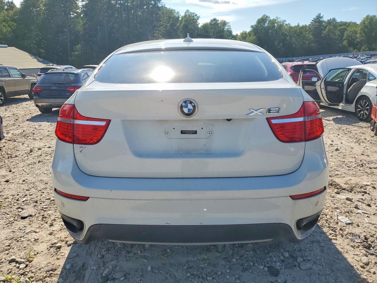 2012 BMW X6 xDrive50I - Image 6