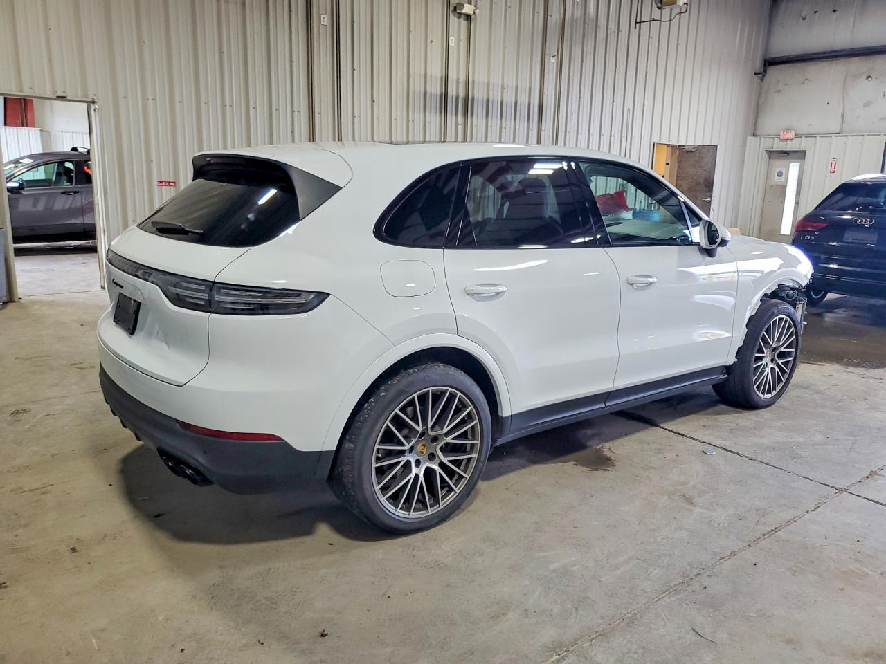 2023 Porsche Cayenne Base - Фото 3