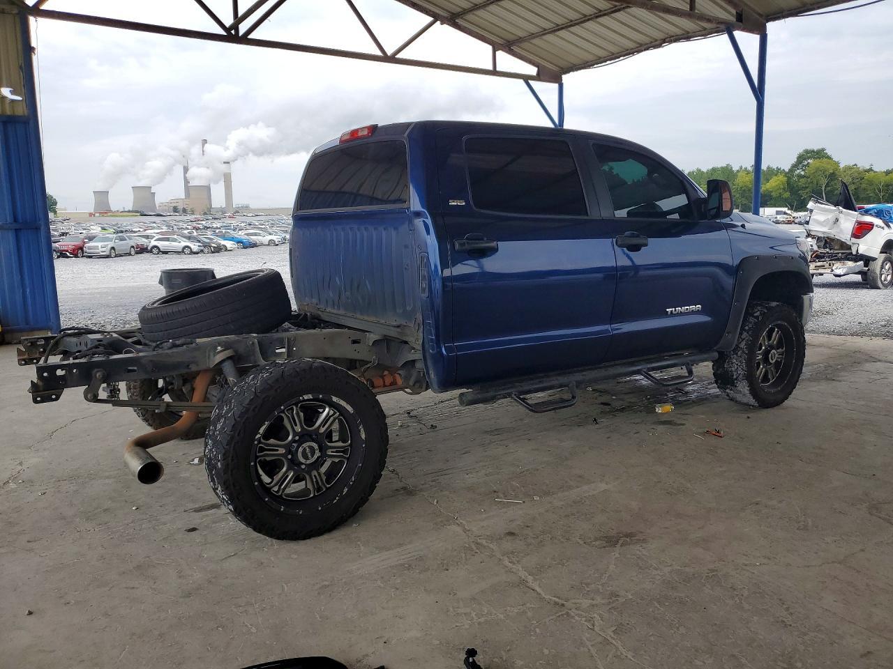 2014 Toyota Tundra Crewmax Sr5 - Image 3