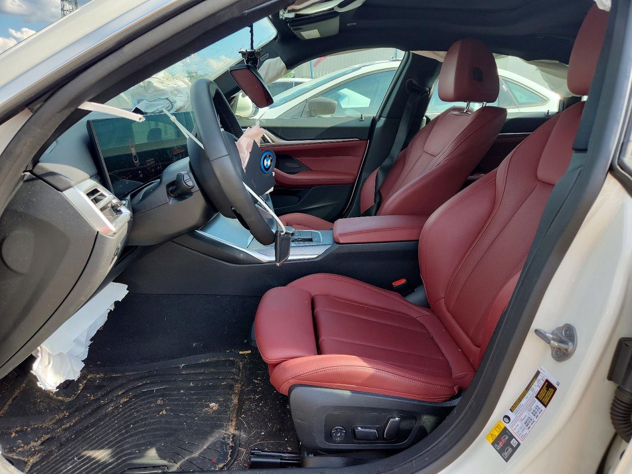 2025 BMW I4 xDrive 40 - Image 7