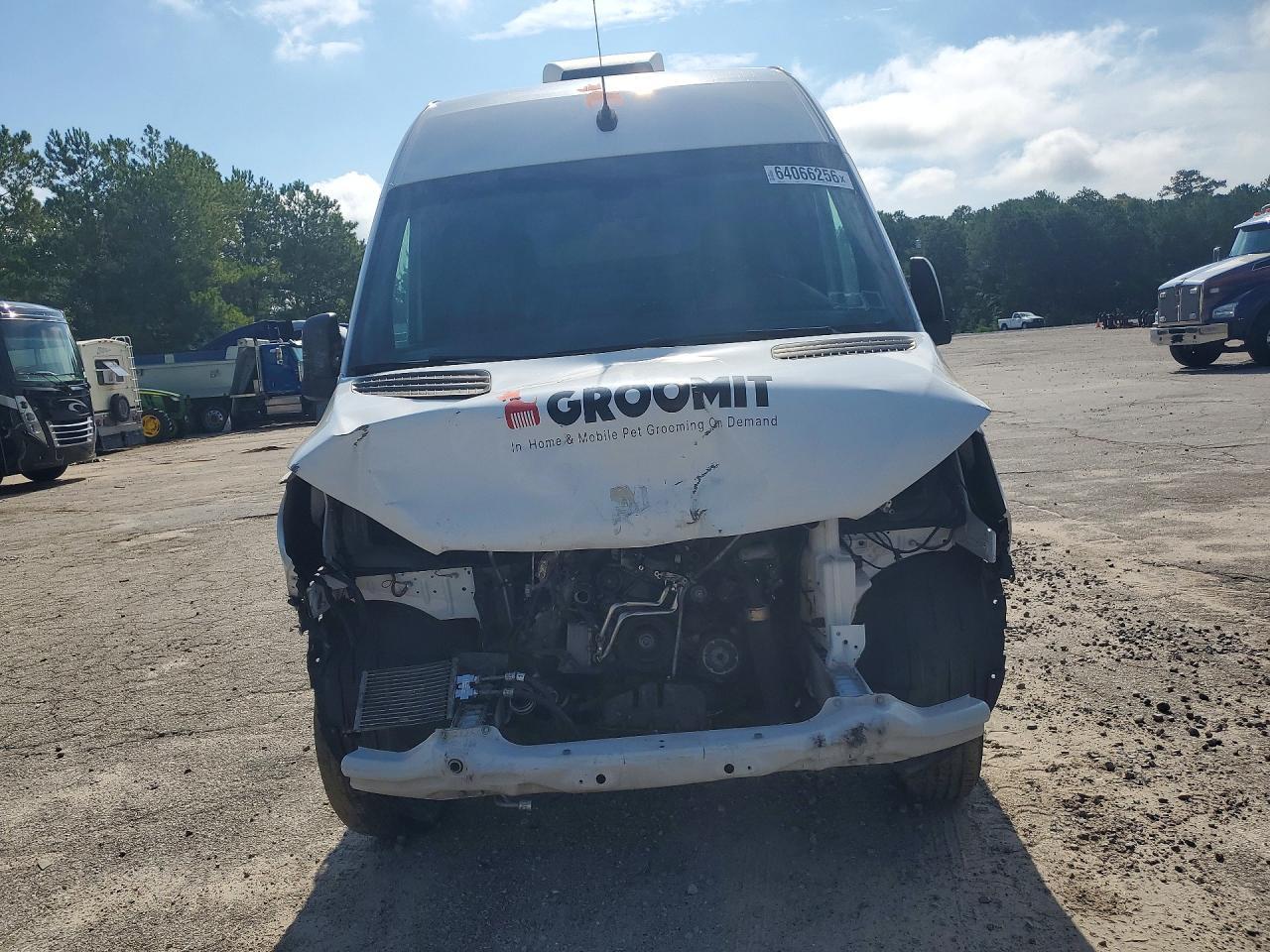 2021 Mercedes-Benz Sprinter 1500 - Image 5