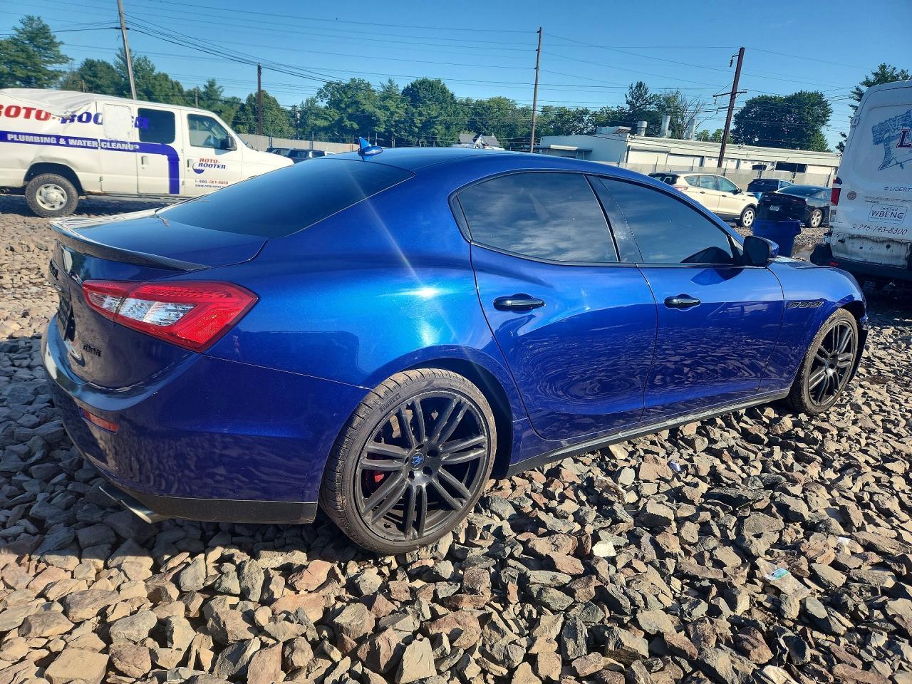 2017 Maserati Ghibli S - Image 3