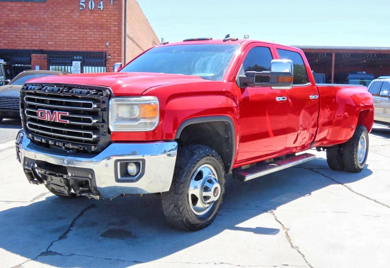 2016 GMC Sierra K3500 Slt - Image 2