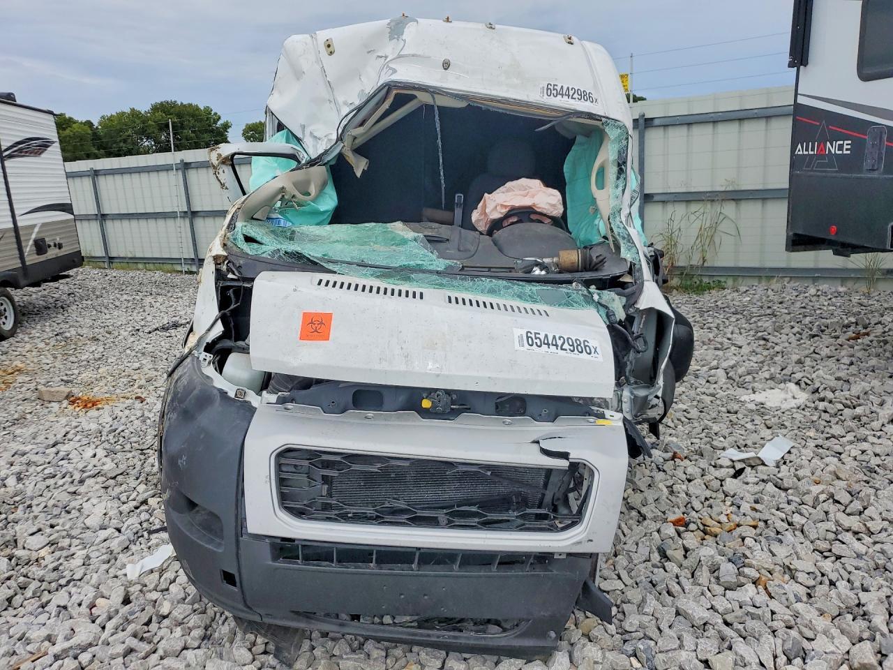 2020 Ram Promaster 2500 - Delivery Van - Фото 5