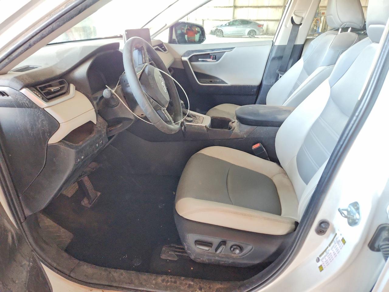 2024 Toyota Rav4 Limited - Фото 7