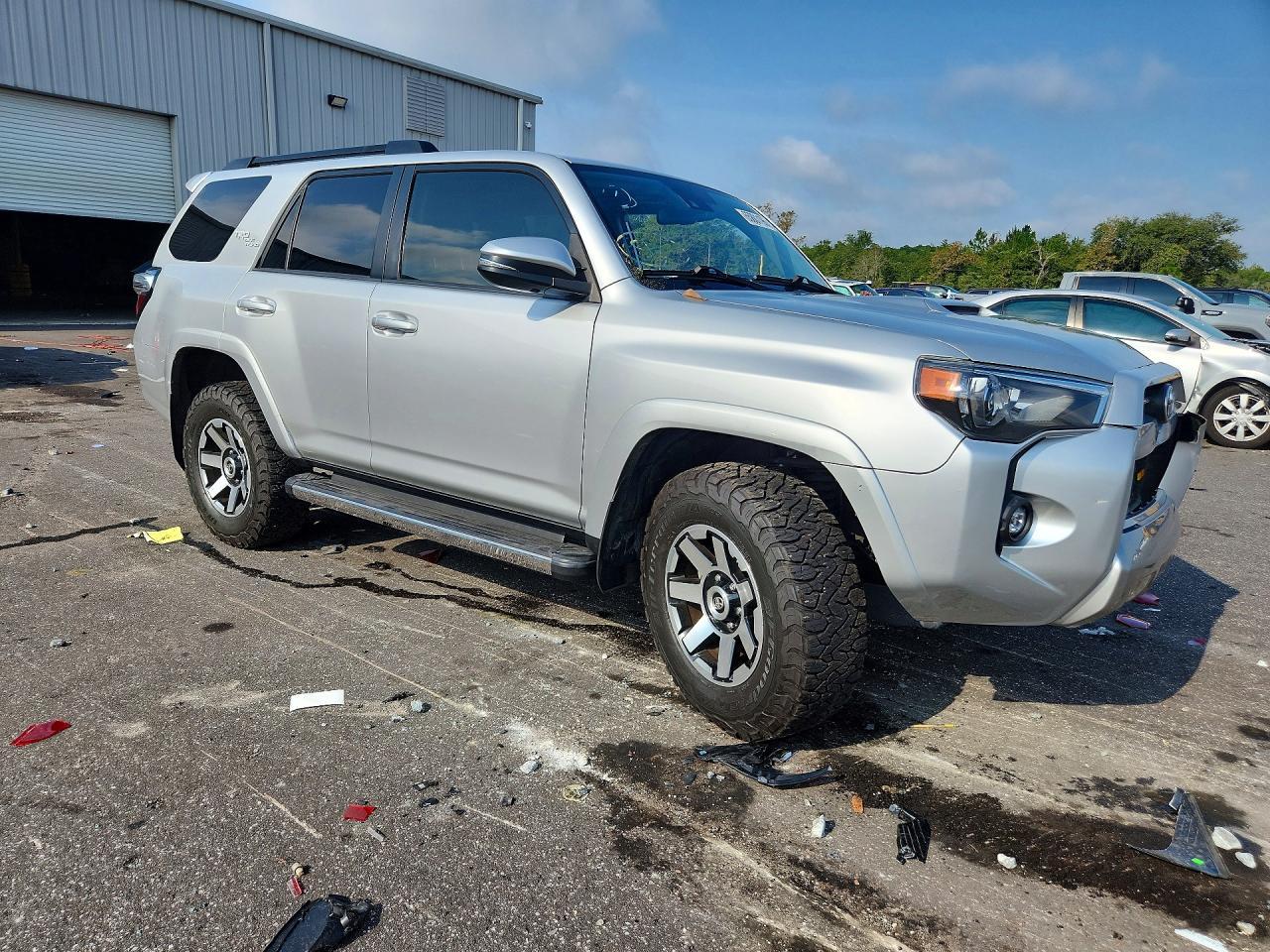 2021 Toyota 4Runner Trd Off-Road Premium - Image 4