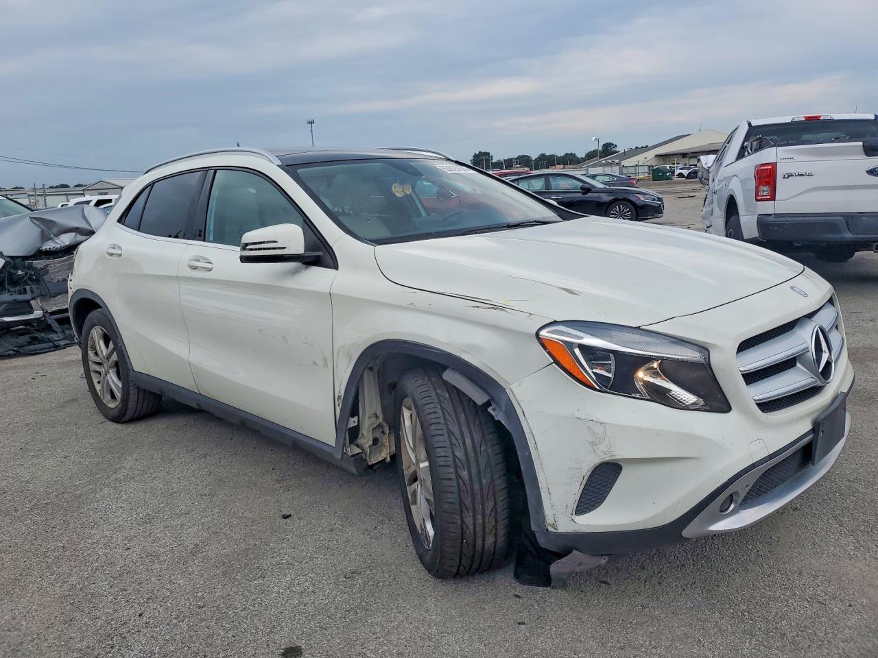 2017 Mercedes-Benz Gla 250 4Matic - Фото 4