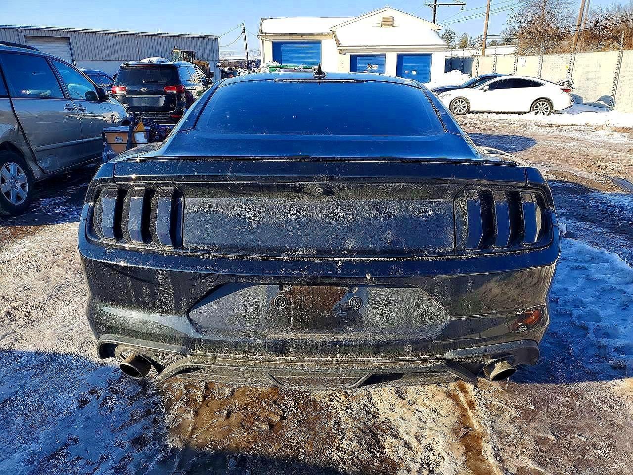2021 Ford Mustang - Image 6