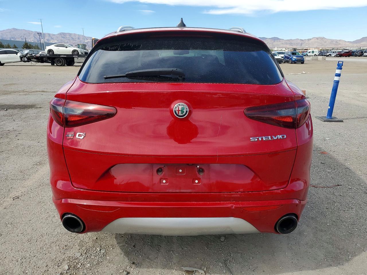 2021 Alfa Romeo Stelvio Ti - Image 6
