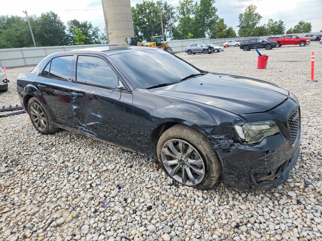 2014 Chrysler 300 S - Фото 4