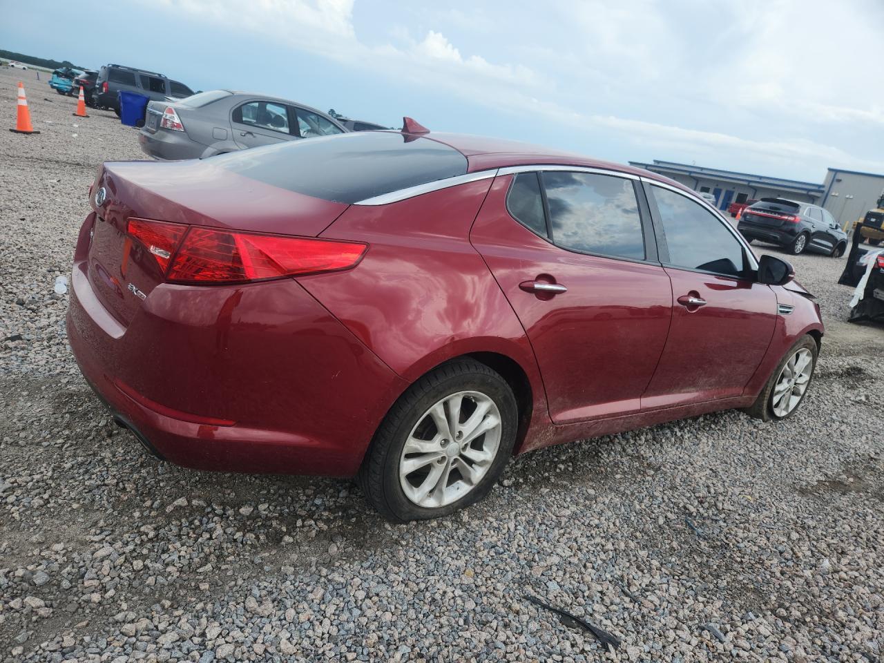 2012 Kia Optima Ex - Image 3